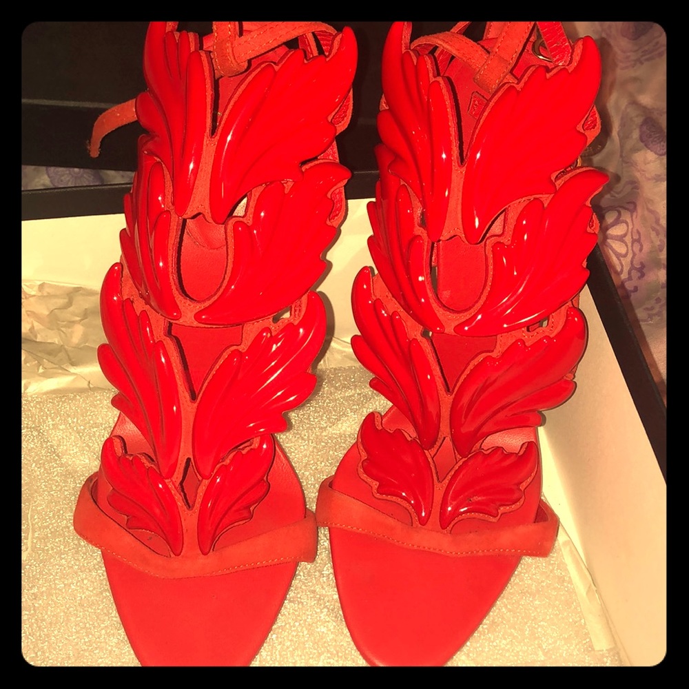 Red Giuseppe Modena heels - Picture 1 of 5